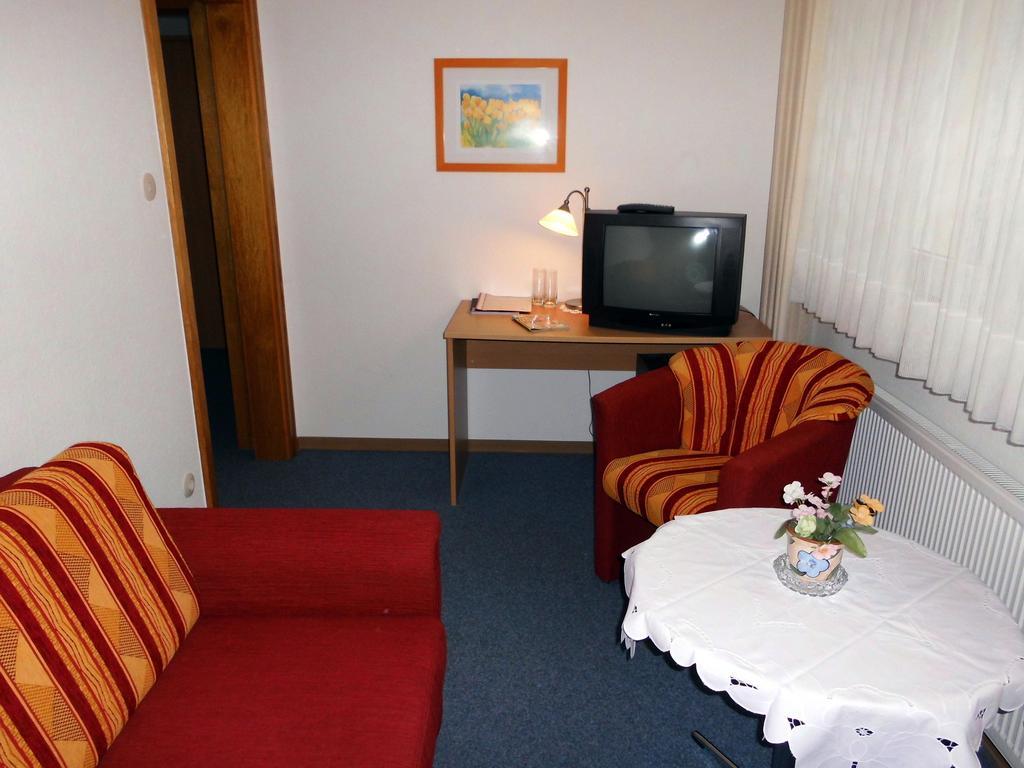 Hotel Haus Hellhohl Garni Brilon Room photo